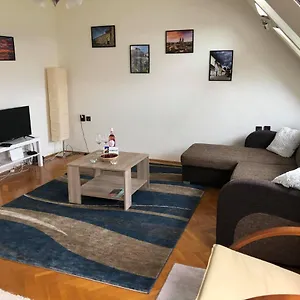 Mákszem Apartman , Eger Magyarország