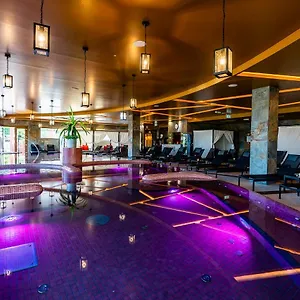 Allure Healthy & Hotell Eger