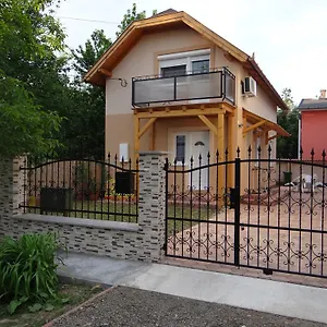  Apartament Marinica Ii. Węgry